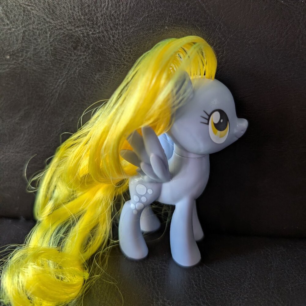 MLP My Little Pony 3” G4 Brushable Derpy Hooves Ditzy Doo Muffins 2016